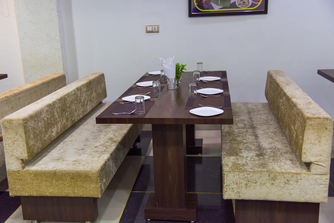 Hotel Tulsi Residency Бгудж Екстер'єр фото