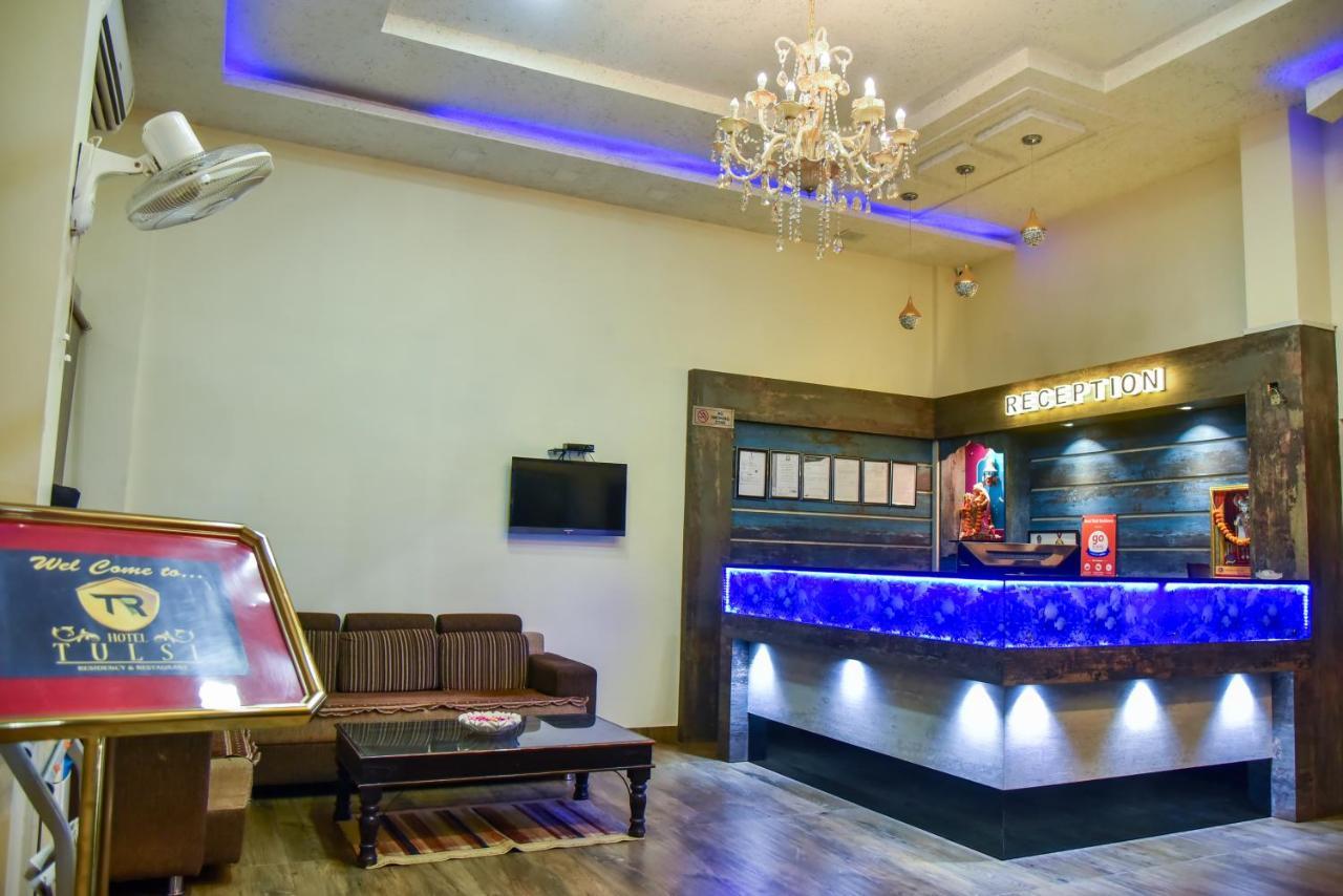 Hotel Tulsi Residency Бгудж Екстер'єр фото
